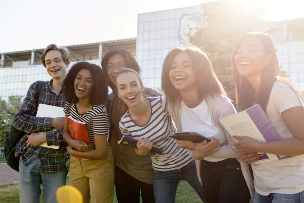 Teenagers พอร์ตไหนที่ใช่ Gen ไหนที่ชอบ กับ 4 พอร์ตการลงทุนตามช่วงวัย