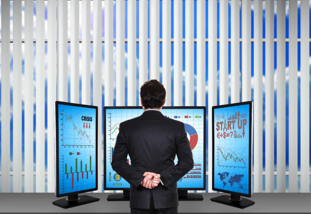 broker looking on stock exchange statistics เลือกโบรกเกอร์ Forex