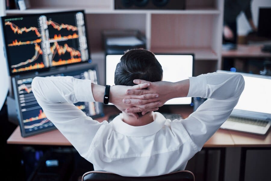 ทำไมนักลงทุนรายย่อยถึงถูกสั่งห้ามเทรด Binary Option? ทำไมนักลงทุนรายย่อยถึงถูกสั่งห้ามเทรด Binary Option?